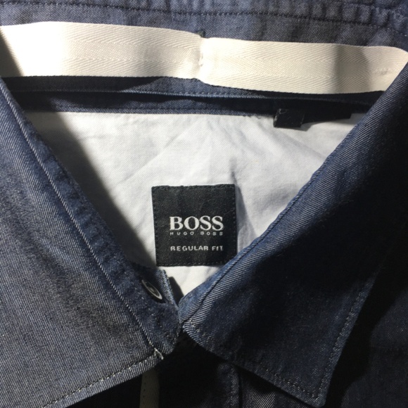 Hugo Boss button up - Picture 3 of 11